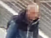 Donna accoltellata senza motivo a Milano, arrestato un uomo di 59 anni