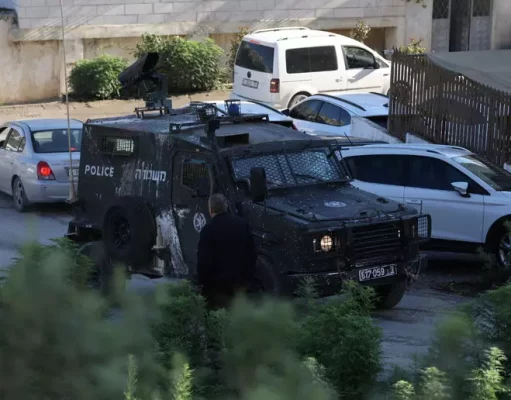 Al Jazeera: “Almeno 100 palestinesi arrestati in Cisgiordania”