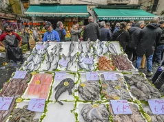 Roma, 1500kg di prodotti sequestrati al mercato Esquilino