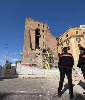 Crollo ai Fori Imperiali, ci sono quattro indagati