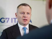 G7 finanze: “Pronti ad aumentare la pressione su Mosca”