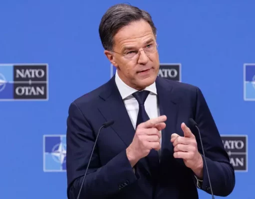 Rutte: “Se non c’è accordo di pace, bisogna continuare con le sanzioni”
