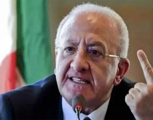 De Luca: “Querela a Report avanti anche a titolo personale, libertà di stampa non è diritto di mentire” De Luca querela report