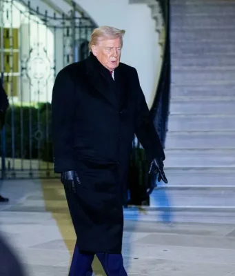 Trump atterra a Zurigo per Davos. Ue: “Aumenteremo investimenti su Groenlandia” Donald Trump atterra a Zurigo per il World Economic Forum