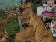 Frana a Niscemi, il sindaco: «Restate a casa, momento drammatico» Niscemi, evacuazioni dopo la frana che ha colpito il territorio