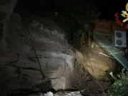 Crollo del muro a Formello: un morto e due feriti nella notte di maltempo Crollo del muro a Formello in via Nazario Sauro durante il maltempo