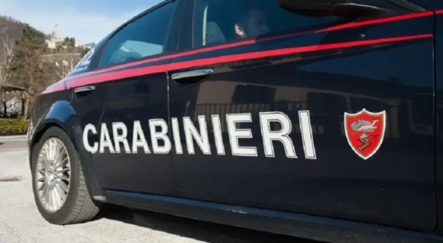 Indagini a Ostellato Carabinieri davanti abitazione Ostellato