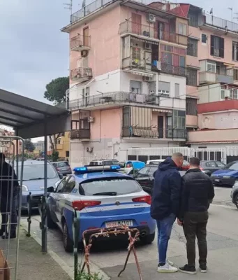Agguato a Napoli, ucciso in pieno giorno il 34enne Salvatore De Marco Via Sorrento San Giovanni a Teduccio Napoli