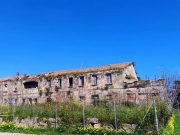 Scheletro trovato in un casolare ad Alghero: potrebbe essere un uomo scomparso anni fa Alghero, trovato scheletro in un casolare abbandonato