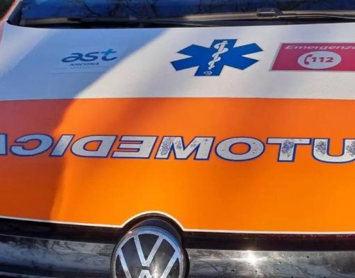 Incidente sul lavoro a Bellizzi: operaio muore schiacciato da una macchina impilatrice Bellizzi, operaio schiacciato da un macchinario