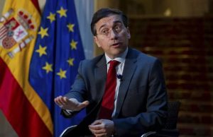 Spagna-Usa, tensione sulle basi militari di Morón e Rota: Albares smentisce la Casa Bianca La Spagna smentisce la Casa Bianca