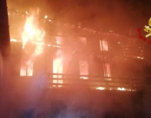 Incendio a Grumello del Monte: 8 Anziani Salvati da Edificio Comunale in Fiamme Incendio a Grumello del Monte