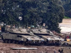 Guerra Iran, truppe Israele in sud Libano. Missile su auto, un morto ad Abu Dhabi Israele operazioni militari sud Libano