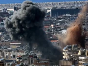 Guerra Iran, raid su Beirut e missili su Israele: morta una coppia. Nuova escalation in Medio Oriente Beirut bombardamenti guerra Iran