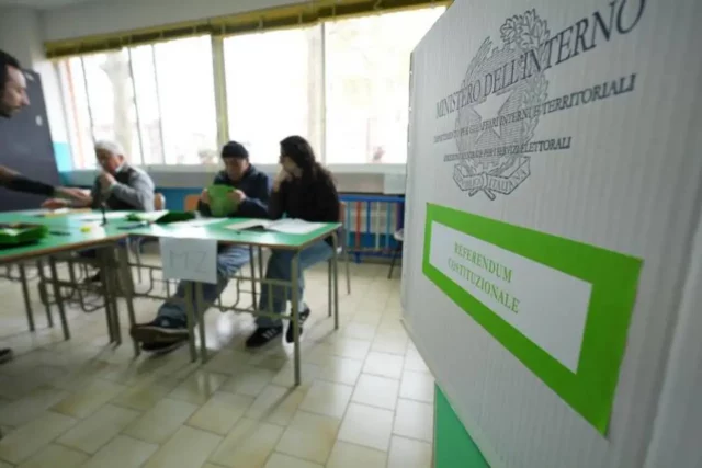 Seggio elettorale seggio elettorale voto scheda