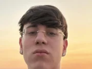 Tragedia a Maddaloni, precipita dal balcone e muore cinque giorni dopo: Francesco Pingue aveva solo 20 anni Tragedia in via Carrarone a Maddaloni morto Francesco Pingue