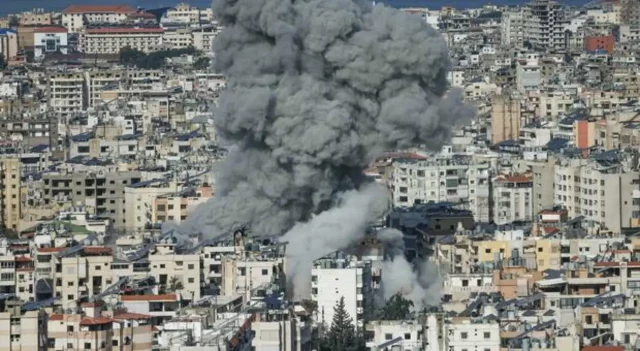 Guerra in Iran bombardamenti su Teheran