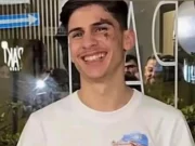 Addio a Fabio Ascione, il funerale del giovane ucciso per errore a Ponticelli: chiesa gremita funerali Fabio Ascione chiesa gremita Napoli