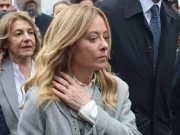 Trump attacca ancora Meloni: “È stata negativa, cambia il rapporto” Giorgia Meloni attacco Trump