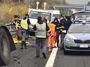 Camionista investito e ucciso sull’A1 durante lo sciopero dei tir: morto Luigi Nappo camion A1 Caserta incidente camionista