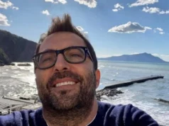 Morto Luca Iannuzzi, addio all’imprenditore della movida napoletana: aveva 54 anni Luca Iannuzzi imprenditore Napoli