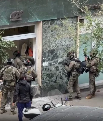 Rapina al caveau del Vomero, spunta il basista: potrebbe essere un cliente della banca rapina Vomero banca carabinieri