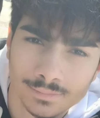 Acerra in lutto, Vincenzo Petrellese muore a 19 anni: stroncato da un infarto fulminante Vincenzo Petrellese, studente morto a 19 anni ad Acerra