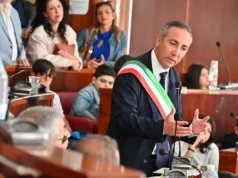 Quarto, minacce al sindaco dopo la demolizione del cementificio confiscato: «Ti metto dentro ai muri» Antonio Sabino sindaco di Quarto minacce social
