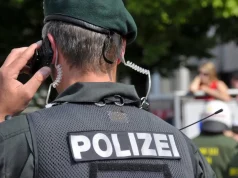 Accoltellamento alla stazione di Winterthur, uomo urla “Allah Akbar” e ferisce tre persone Attacco Winterthur con polizia svizzera davanti alla stazione