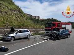 Drammatico incidente sulla Statale 109 a Catanzaro, morta Emanuela Puzzonia Incidente sulla Statale 109 Tangenziale Est a Catanzaro