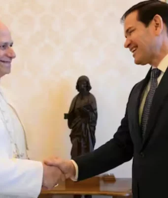 Tensione Usa-Vaticano, oggi Marco Rubio incontra Papa Leone XIV: domani vertice con Meloni Papa Leone XIV Marco Rubio incontro Vaticano Stati Uniti