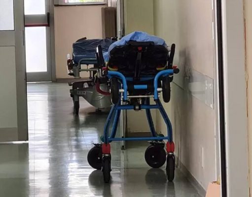 Bambino di 4 anni morto in ospedale dopo un ricovero per gastroenterite Castelnovo Monti, bambino di 4 anni muore per gastroenterite