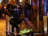 Agguato di camorra a Napoli, Antonio Mauro ucciso sotto casa: gli spari in strada in mezzo alla folla Polizia sul luogo dell'omicidio di Antonio Mauro a Napoli