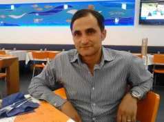 Ferito a colpi di sedia dal fratello, muore dopo quattro mesi di agonia: Daniele Cesarino aveva 51 anni Daniele Cesarino vittima dell'aggressione avvenuta a Castellammare di Stabia