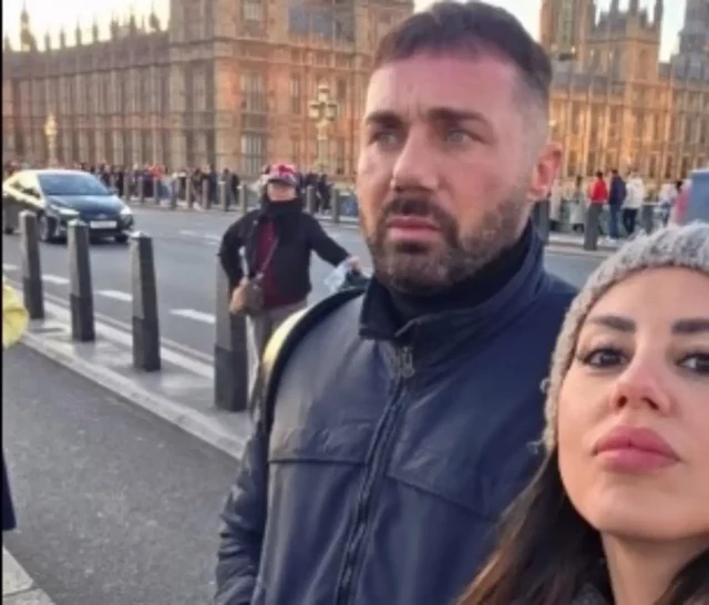 Lucia Cavaliere e Sossio Margarita sullo scooter prima dell'incidente sull'Asse Mediano