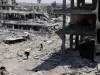 Tregua tra Israele e Libano, ma Gaza brucia ancora: raid su un palazzo, morti anche bambini Raid su Gaza City con edificio distrutto e civili tra le macerie