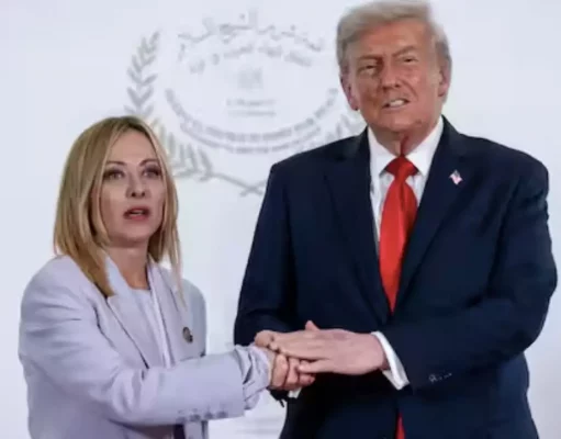 Trump attacca Meloni: “L’Italia non ci ha difeso”. Palazzo Chigi sceglie il silenzio Donald Trump e Giorgia Meloni durante un incontro istituzionale