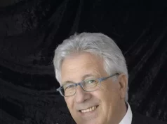 È morto Peppino di Capri: addio alla leggenda della musica italiana E' morto Peppino Di Capri