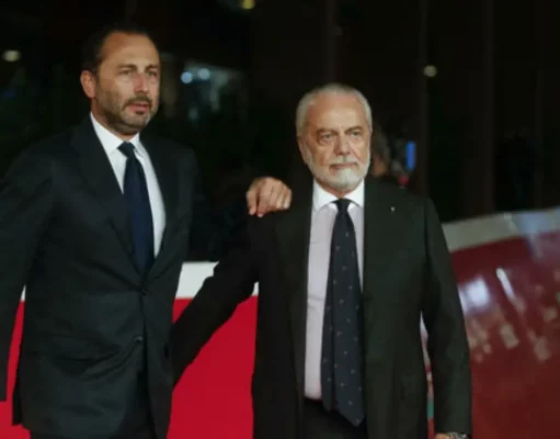 De Laurentiis indagati, perquisizioni a Bari e Napoli: nel mirino i bilanci del club biancorosso Aurelio e Luigi De Laurentiis indagati dalla Procura di Bari