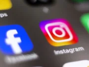 Facebook e Instagram down in tutto il mondo, migliaia di utenti senza accesso: cosa sta accadendo Facebook Instagram down