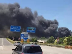 Incendio sulla Nola-Villa Literno, scoppia la valvola di un serbatoio GPL: paura a Frignano, vigili del fuoco al lavoro Incendio distributore GPL sulla Nola Villa Literno