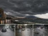 Maltempo Napoli, crollano le temperature: bomba d’acqua e strade allagate tra Ischia, Pozzuoli e Bacoli Strade allagate e cielo nero durante il maltempo a Napoli