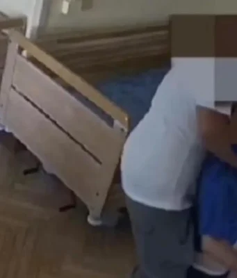 Pazienti picchiati e abusi in strutture socio-sanitarie dell’Agro Aversano: quattro arresti e un divieto di dimora Maltrattamenti Agro Aversano