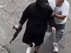 Rissa a piazza Montesanto, tre fermi dopo la sparatoria: preso anche l’uomo con il Kalashnikov Uomo incappucciato con Kalashnikov durante la rissa a piazza Montesanto
