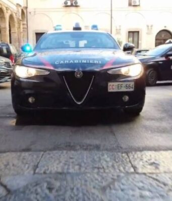 Palermo, 2 arresti per droga: sequestrato un chilo di sostanze stupefacenti Palermo, due giovani arrestati per droga