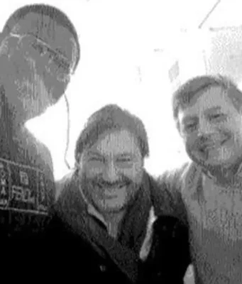 Lavitola arrestato per l’attentato a Ranucci: spunta la foto con Tavares e quella frase sul «prestito» Valter Lavitola, Sigfrido Ranucci e Gomes Tavares nella foto del 2022
