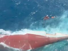 Traghetto capovolto nel Mare di Giava: 129 dispersi, continuano le ricerche Mar di Giava, traghetto si ribalta: decine di dispersi