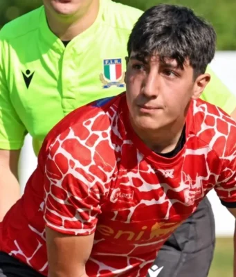 Schianto con la minicar, Ruggero muore a 15 anni: era una promessa del rugby Ruggero Canocchi morto a 15 anni nello schianto con la minicar all'Aquila
