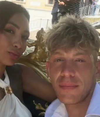 Sean Michieli morto a 25 anni, la moglie Gabriella ancora dispersa in laguna: trovata la sua borsetta Sean Michieli e Gabriella Querino, la coppia coinvolta nell'incidente in laguna a Venezia