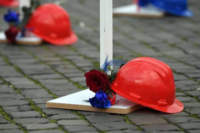 Brindisi, operaio 51enne muore schiacciato da un macchinario